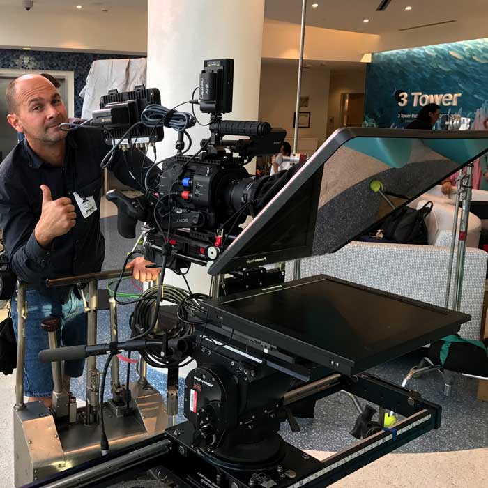 Technical support teleprompter